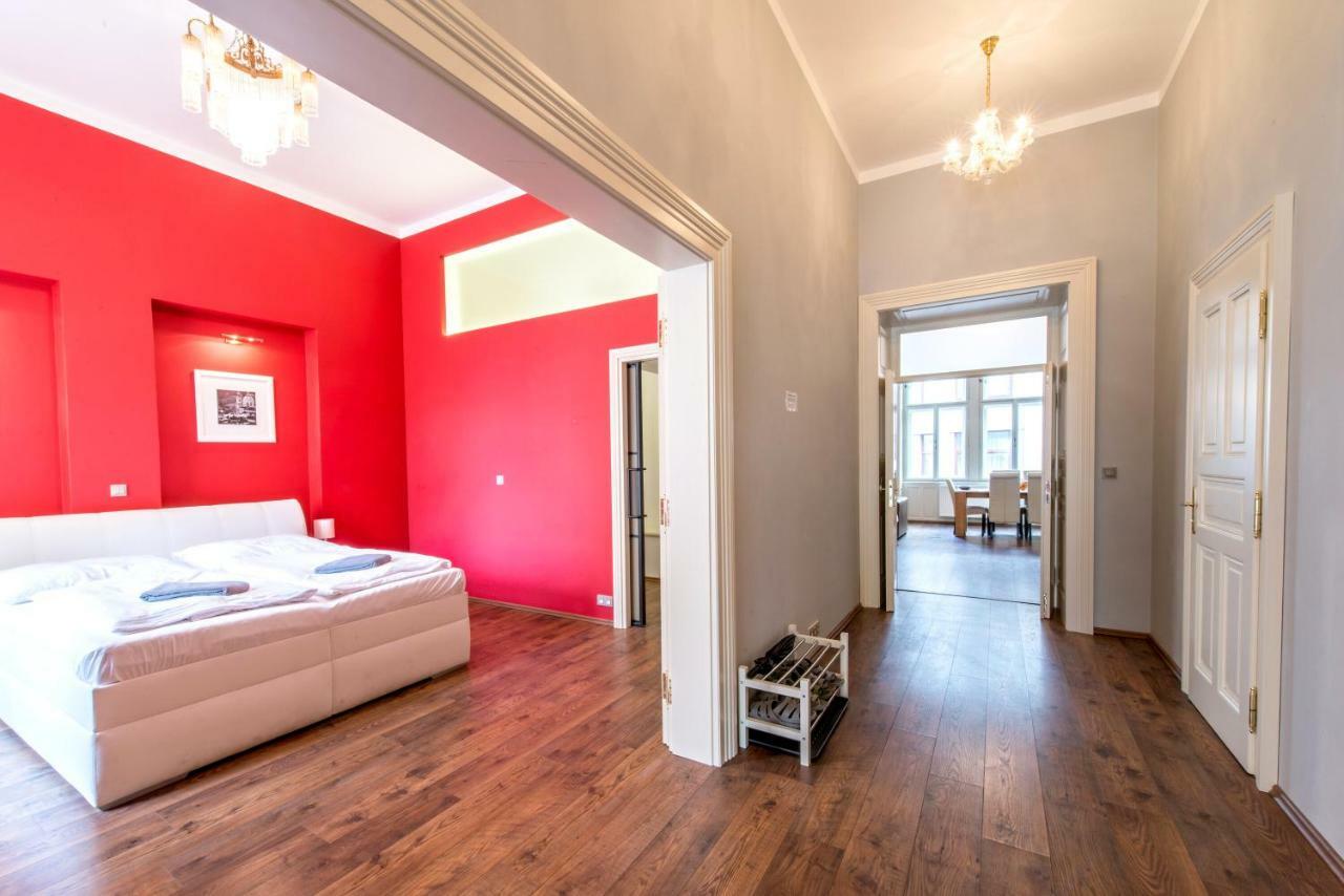 ✰Downtown Grand Apartment - Old Town Top Location✰ ปราก ภายนอก รูปภาพ